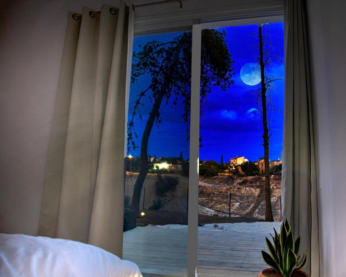 Moonlight Suite Arad צימר אור הירח, ערד Eksteriør billede